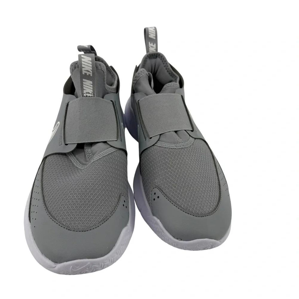 Nike Flex Runner‎ Unisex Kids Slip On Gray & White Athletic Shoes Size 5.5Y